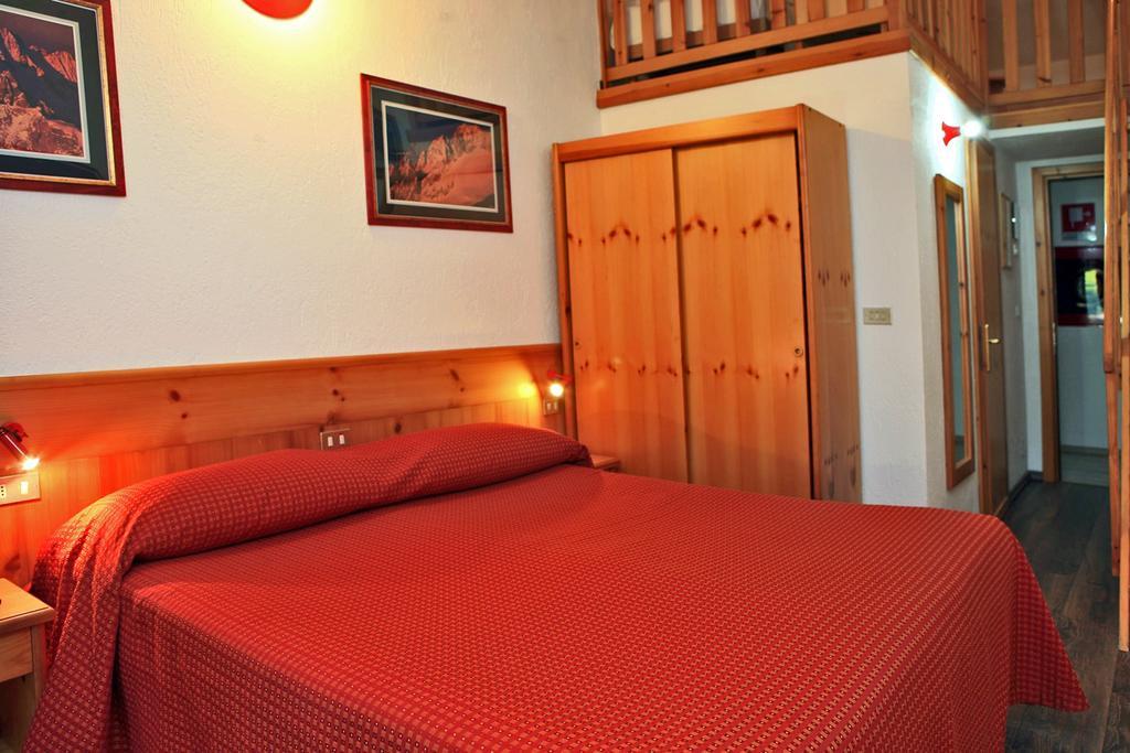 Albergo Le Marmotte Pré-Saint-Didier Eksteriør bilde
